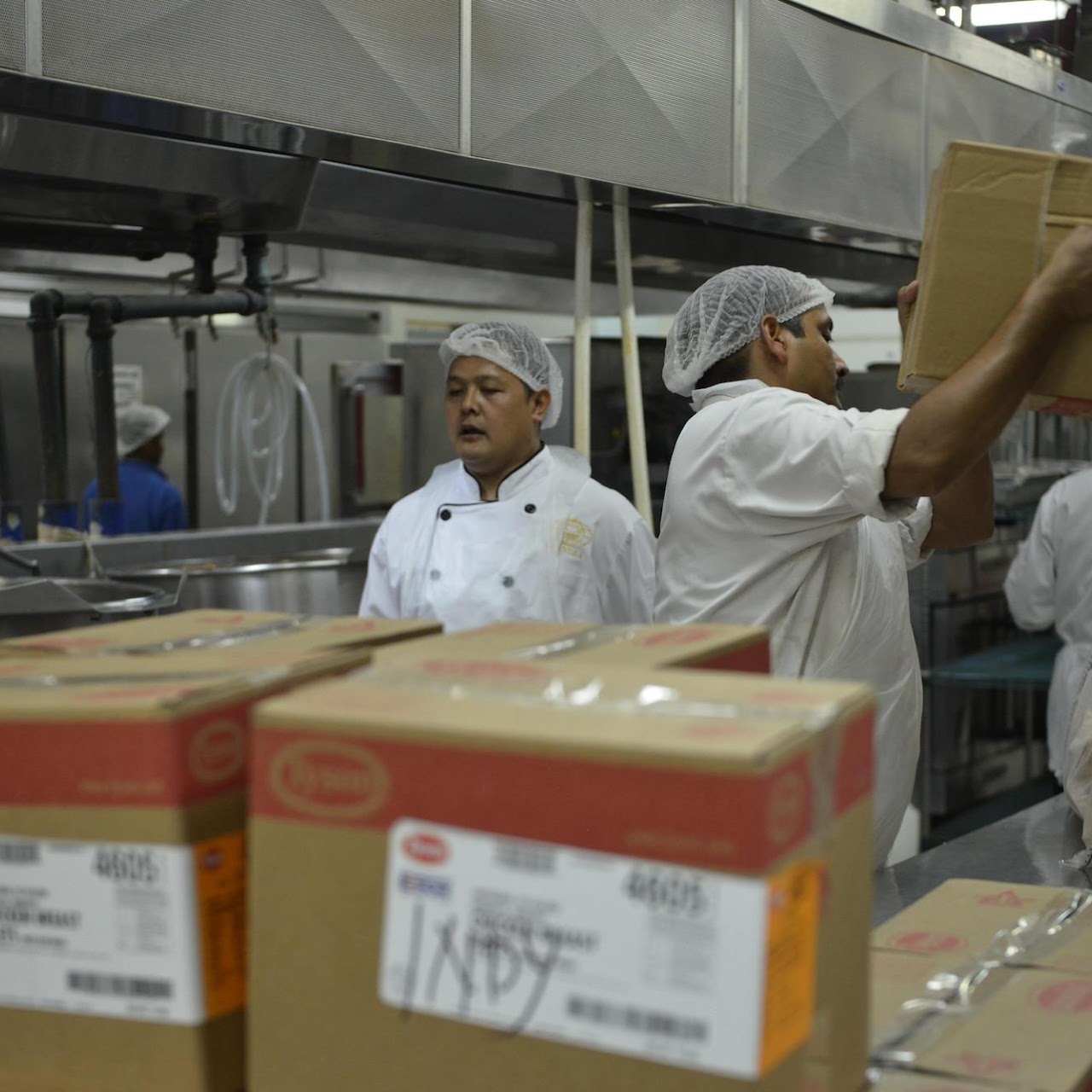 Food Service - Professional chefs preparing orders